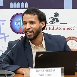 Headshot Zomato 2024 India Baksheesh Sachar