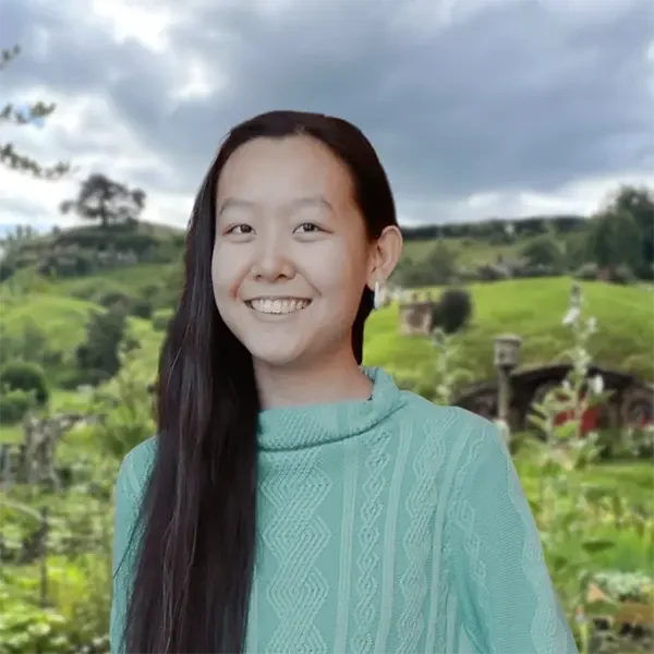 Leanna Tang headshot